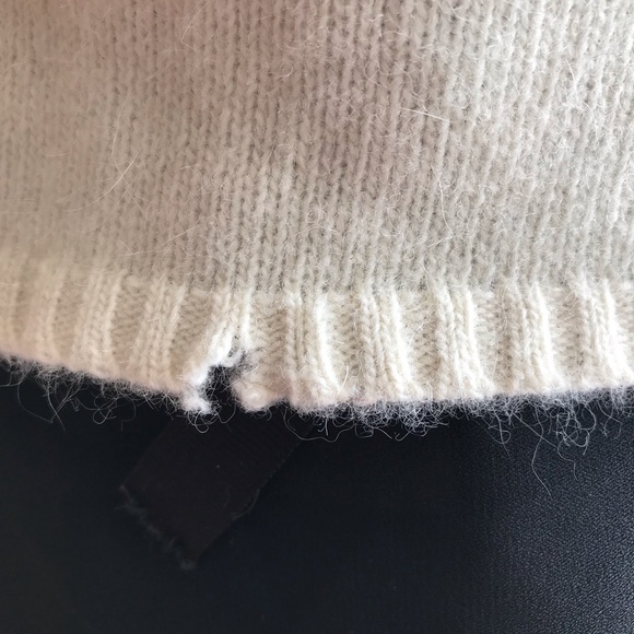 Angora Wool Sweater Ivory (see measurements) - Picture 5 of 8